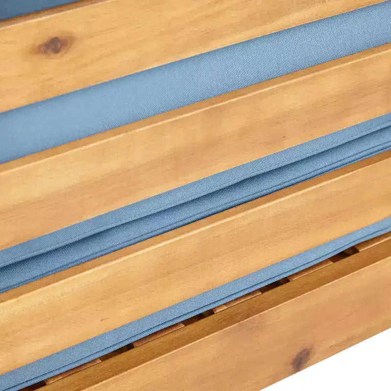 Set divanetto a due posti con bracciolo sinistro e tavolino da caffè in legno di acacia per esterni Christopher Knight Home Oana, con cuscino