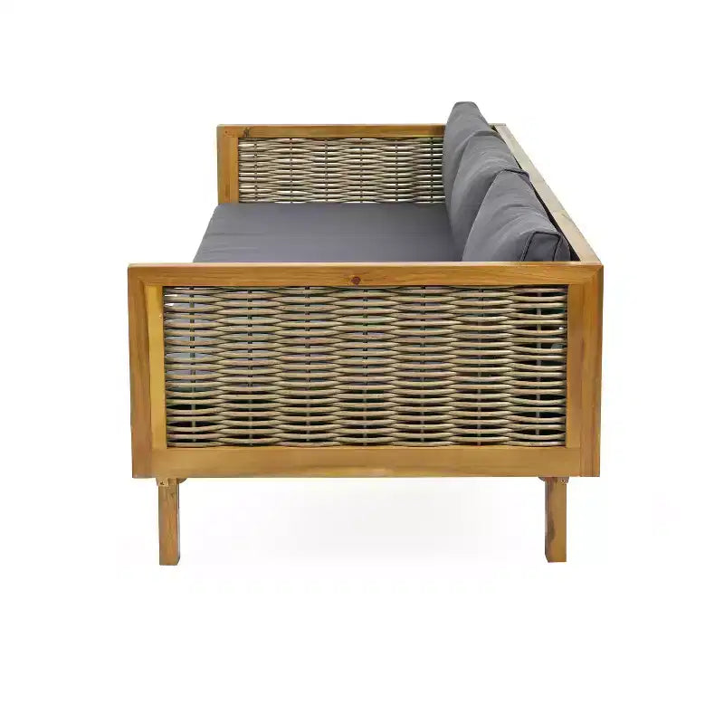 Daybed a 3 posti imbottito in legno di acacia rustico Pascal di Christopher Knight Home con tavolino da caffè