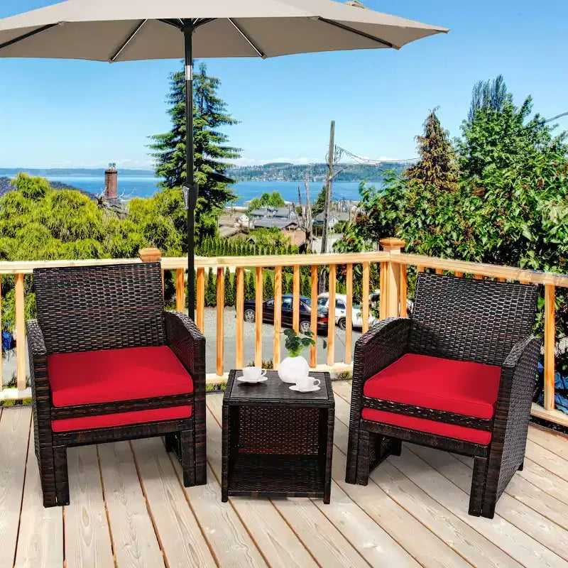 Set di mobili da giardino Costway 5 pezzi in rattan con divano, poggiapiedi e cuscini