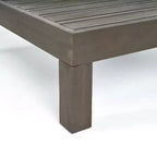 Set divanetto a due posti con bracciolo destro e tavolino da caffè in legno di acacia per esterni Oana di Christopher Knight Home, con cuscino
