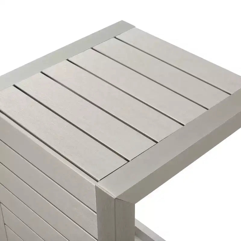 Set da giardino 8 pezzi Christopher Knight Home Joanne con poltrone club in rattan e tavolini a C in alluminio