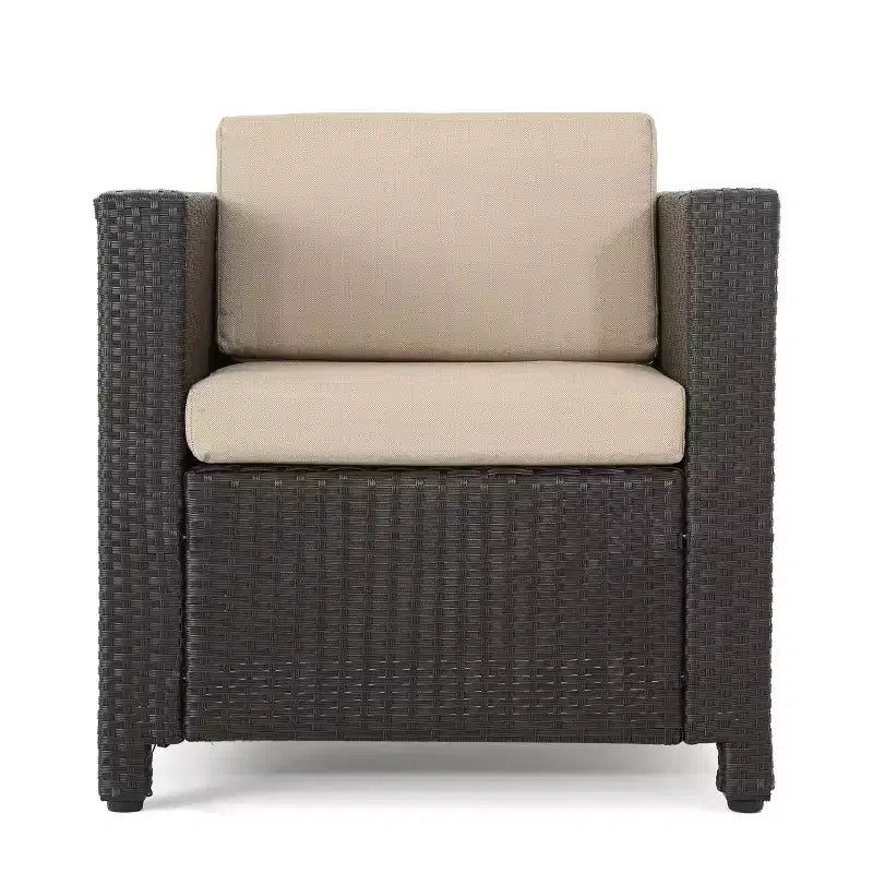 Set da giardino 8 pezzi Christopher Knight Home Joanne con poltrone club in rattan e tavolini a C in alluminio