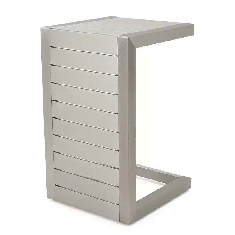 Set da giardino 8 pezzi Christopher Knight Home Joanne con poltrone club in rattan e tavolini a C in alluminio