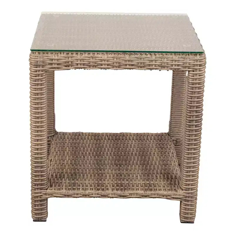 Set da conversazione Courtyard Casual Capri 3 pezzi include: un tavolino e due poltrone club