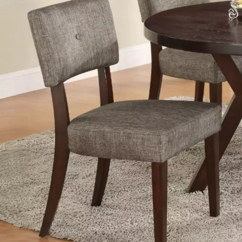 GDFStudio Matt Modern, set da 5 pezzi, tavolo da pranzo in legno con 4 sedie imbottite