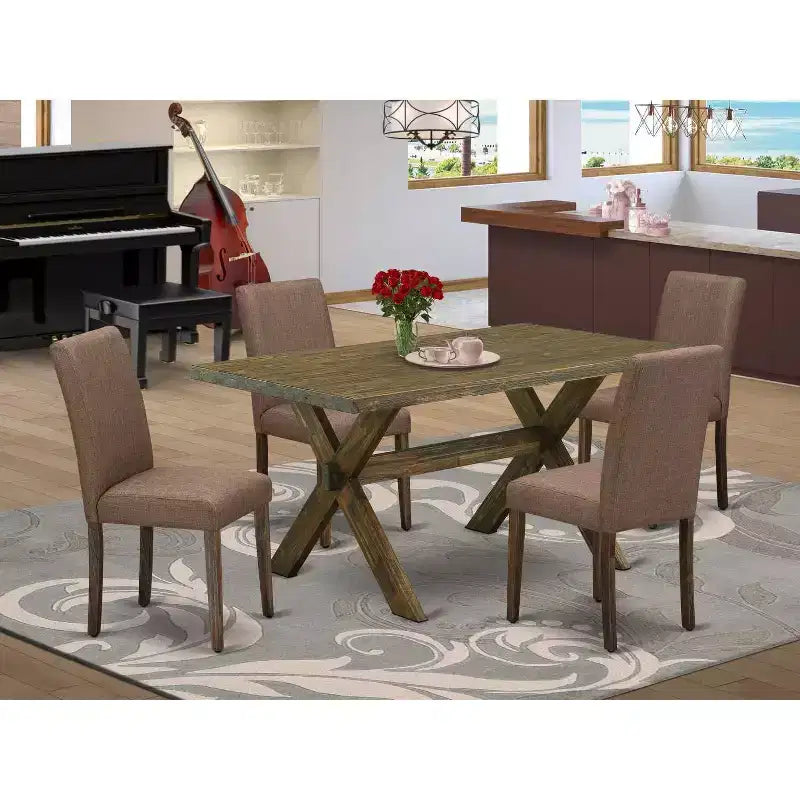 HomeStock Tavolo da pranzo rettangolare a 5 pezzi in legno massello con finitura anticata Jacobean e 4 sedie imbottite