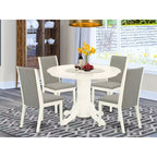 Set pranzo HomeStock da 5 pezzi con tavolo rotondo color latticello e ciliegio con piano in legno massello e 4 sedie Parson