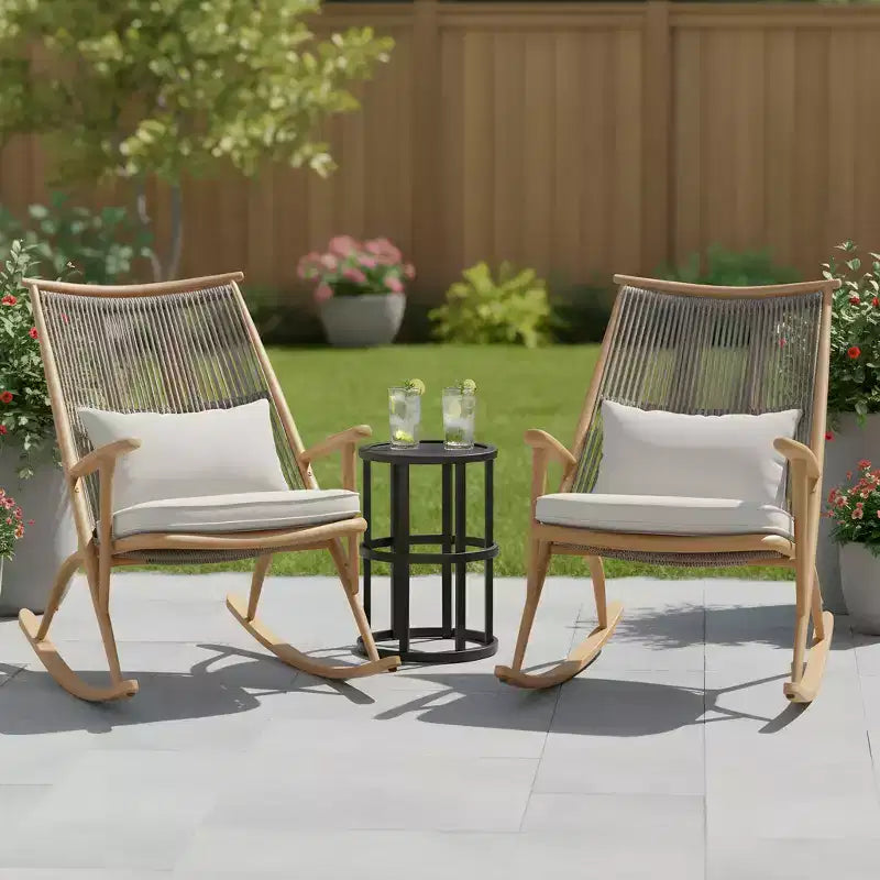 Set 3 pezzi da esterno Christopher Knight Home Graziana con sedie a dondolo in rattan e tavolino con piano in ceramica