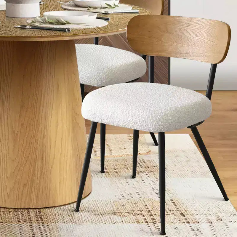Set da pranzo rotondo da 5 pezzi, tavolo con piedistallo da 42" in rovere con 4 sedie imbottite in bouclé, schienali in legno di frassino e gambe in metallo - Panipeachy