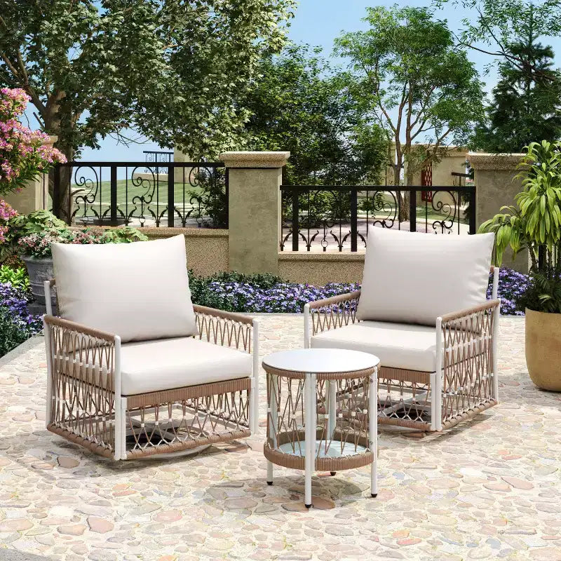 Set di mobili da esterno Boho moderno, 3 pezzi con sedie girevoli da patio con struttura in acciaio e tavolino in vetro per giardino o bordo piscina - Panipeachy