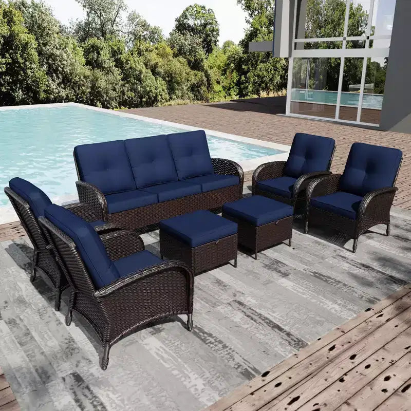 Set di sedie girevoli da esterno UPTIOT: 1 divano, 4 sedie girevoli, 2 pouf e design resistente alle intemperie