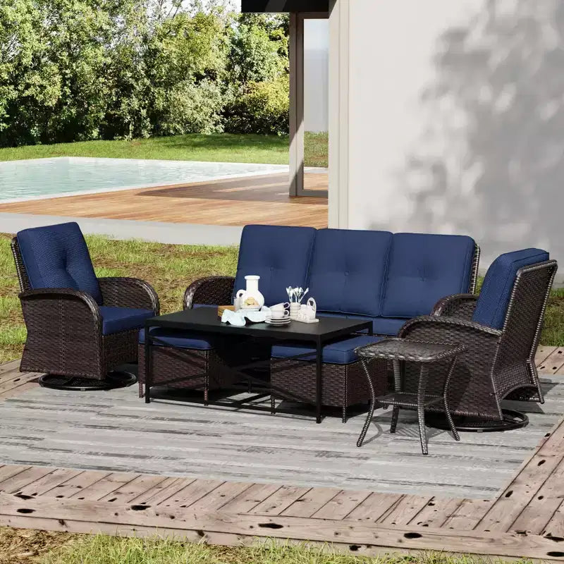 Set da esterno UPTIOT 7 pezzi con divano a 3 posti, due sedie girevoli, pouf, tavolino da caffè e tavolino laterale