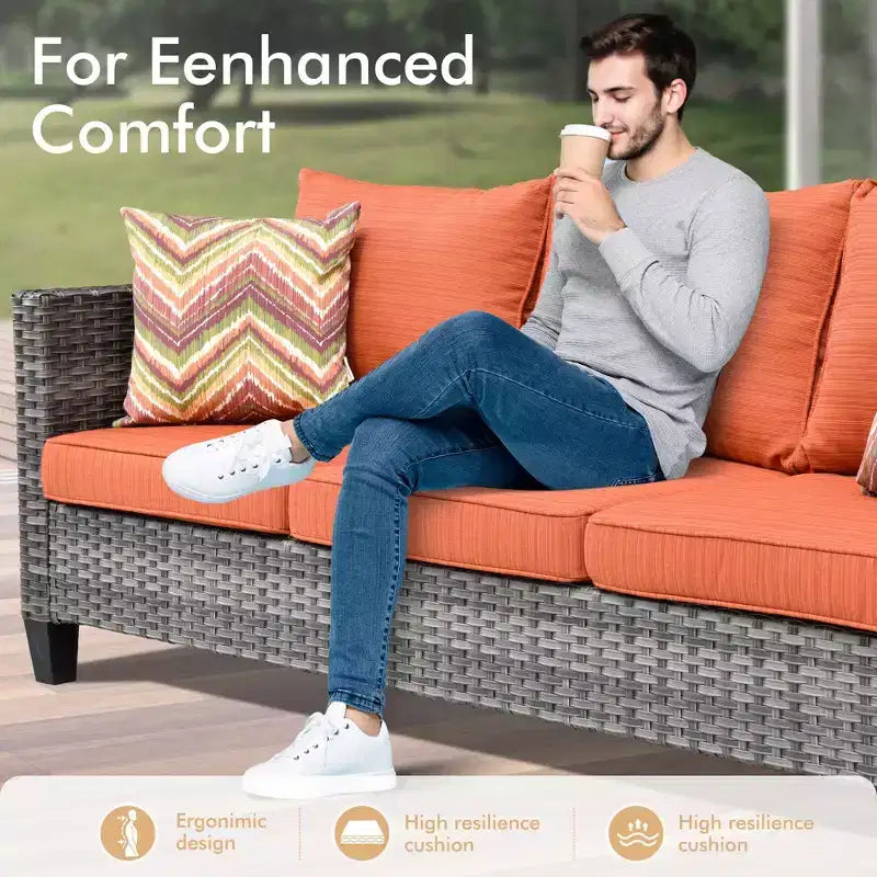 Set da esterno HOMLUX 7 pezzi con tavolo braciere, divano, sedie girevoli e pouf