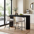 Set di 3 sgabelli da bancone contemporanei Christopher Knight Home Kun in tessuto bouclé con tavolo lungo scanalato