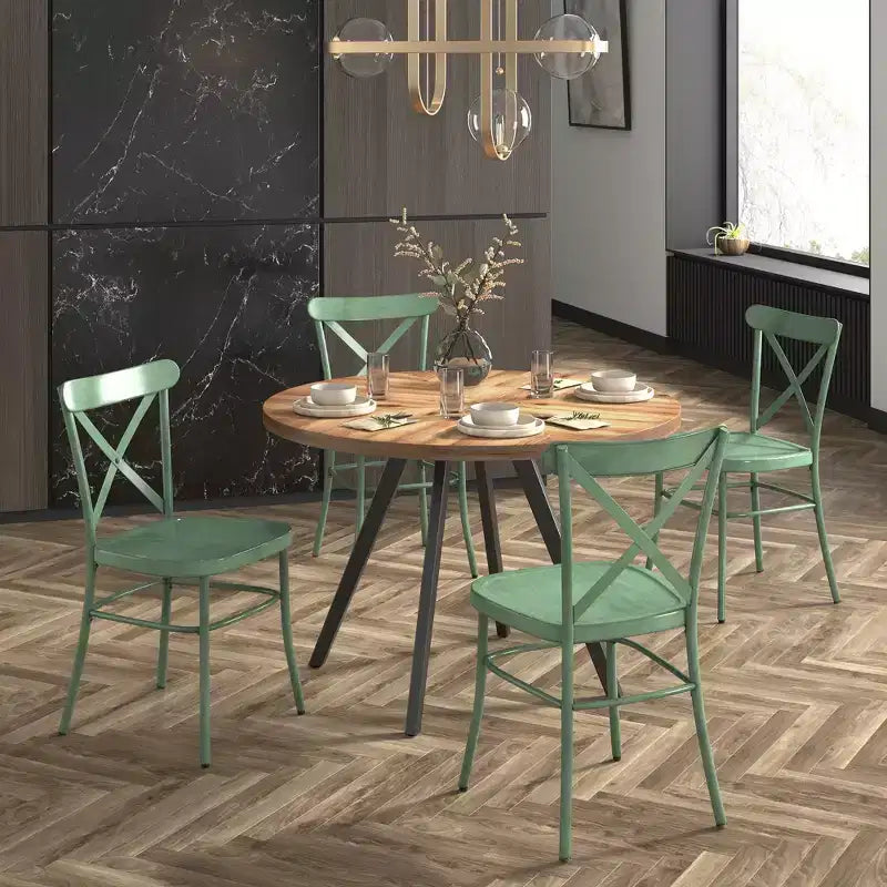 Set tavolo da pranzo rotondo Jolana da 45" con piano in quercia e finitura nera e sedie in metallo con schienale a X - iNSPIRE Q