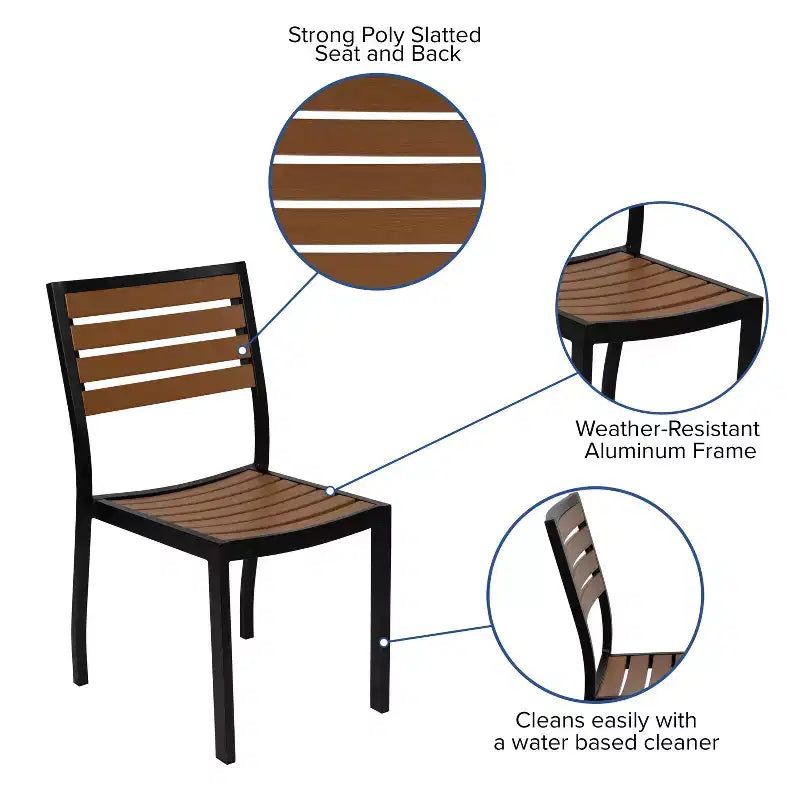 Set tavolo da patio 3 pezzi Emma e Oliver - Lamelle in poly teak sintetico - Tavolo quadrato da 35 con telaio in acciaio con 2 sedie impilabili in finto teak
