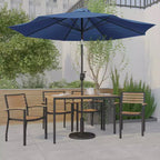 Set da tavolo da patio Emma e Oliver da 7 pezzi - 4 sedie impilabili in finto teak sintetico - Tavolo in finto teak - Ombrellone con base