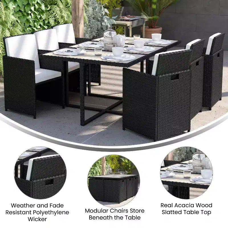 Set da pranzo per esterni da 7 pezzi Flash Furniture Peregrine, sedie modulari in vimini salvaspazio con cuscini e piano del tavolo in legno di acacia