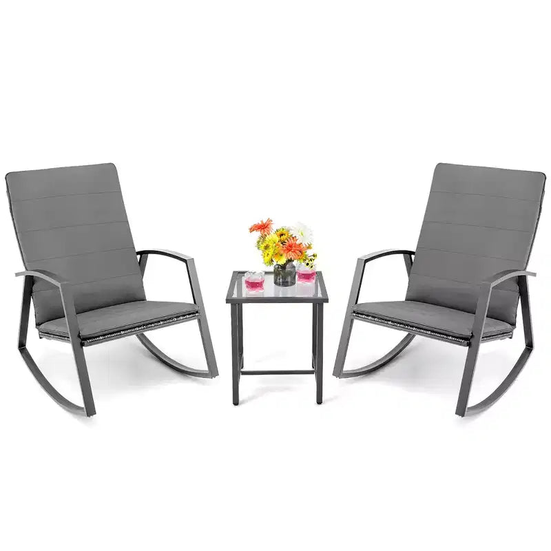 Set di 3 mobili da giardino Costway, composto da sedie a dondolo in rattan e tavolino, con cuscini per patio