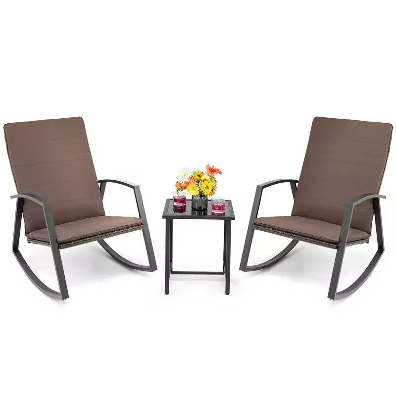 Set di 3 mobili da giardino Costway, composto da sedie a dondolo in rattan e tavolino, con cuscini per patio