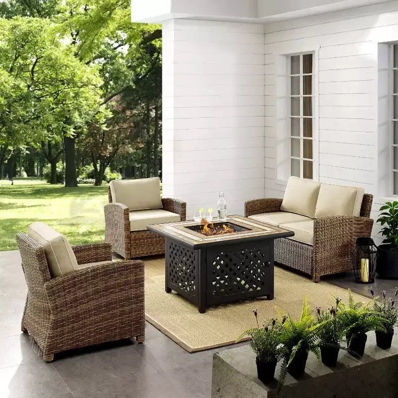 Set da 4 pezzi con braciere da esterno in acciaio Bradenton - Crosley