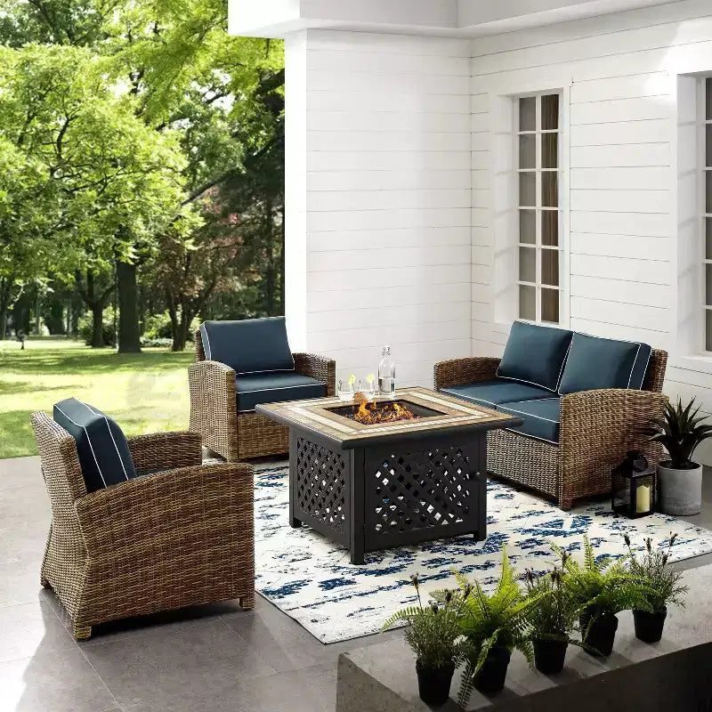 Set da 4 pezzi con braciere da esterno in acciaio Bradenton - Crosley
