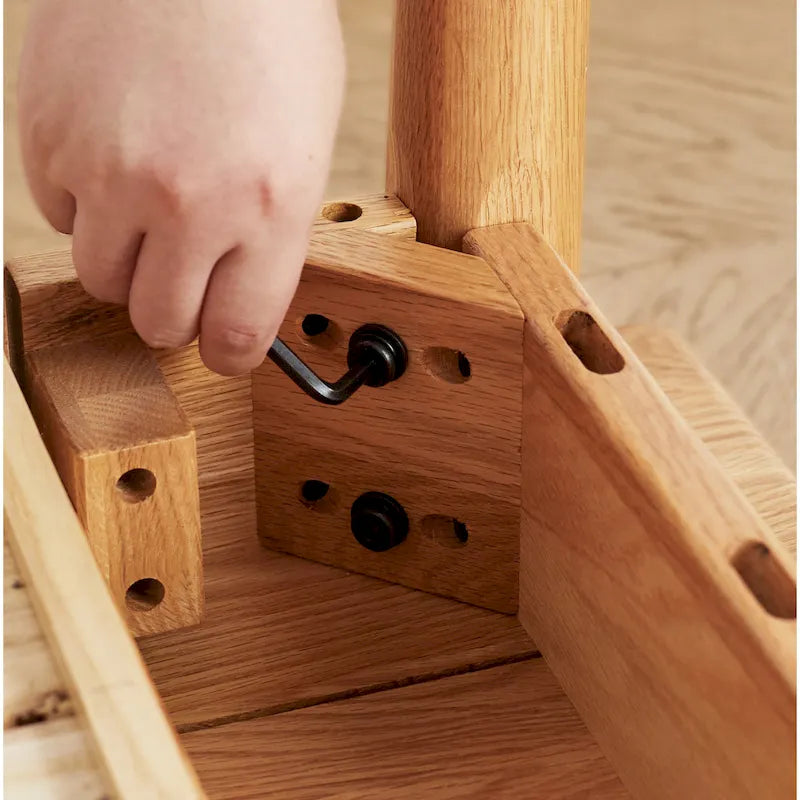 Scrivania per computer in legno massello con cassetto