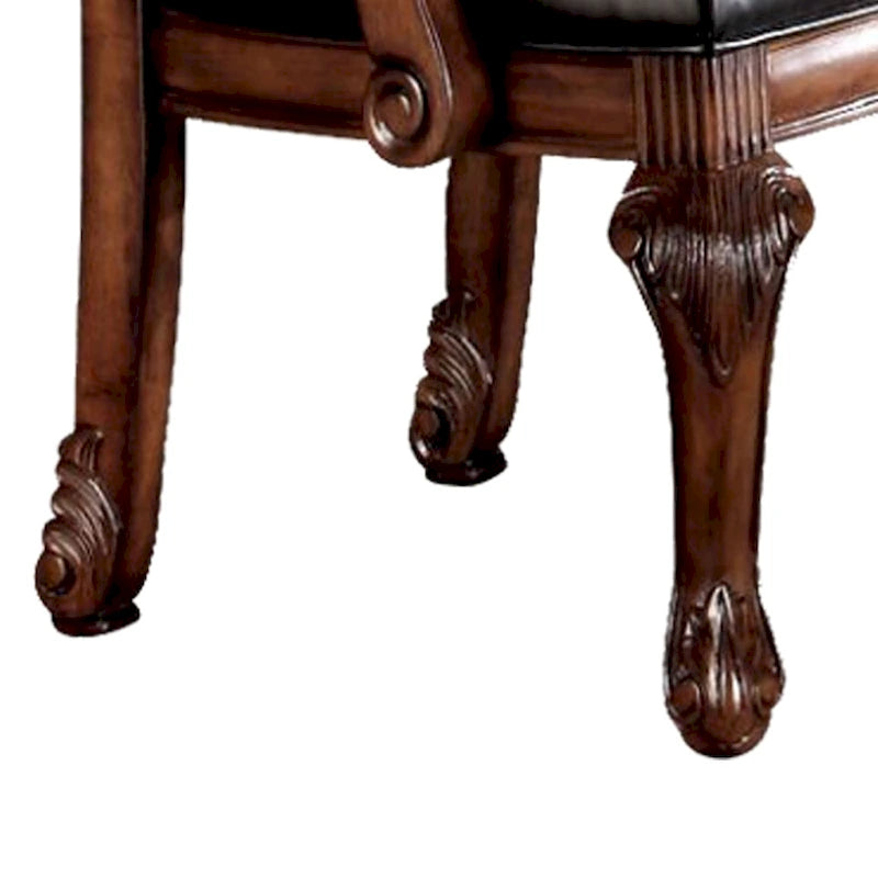 Sedia da pranzo imbottita con braccioli e gambe in legno intagliato (set da 2) - PU nero e ciliegio